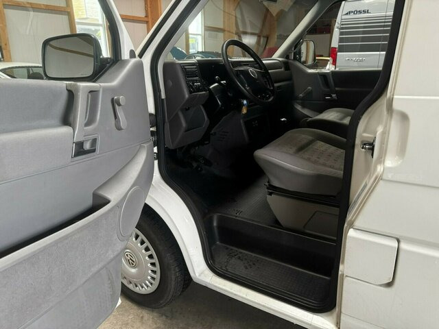 VW T4 Caravelle 2.5 TDI Syncro Sperre 1. Hand!... - Autovettura: foto 4 VW T4 Caravelle 2.5 TDI Syncro Sperre 1. Hand!... - Autovettura: foto 4