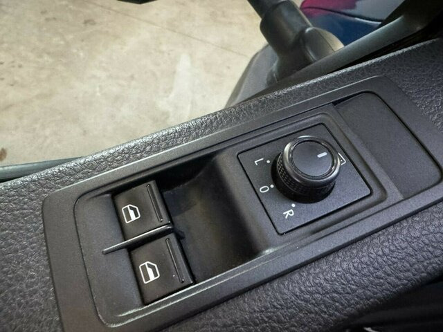 VW T6 Doka Pritsche 2.0 TDI 4Motion 4x4... - Furgone con cassone fisso: foto 5 VW T6 Doka Pritsche 2.0 TDI 4Motion 4x4... - Furgone con cassone fisso: foto 5