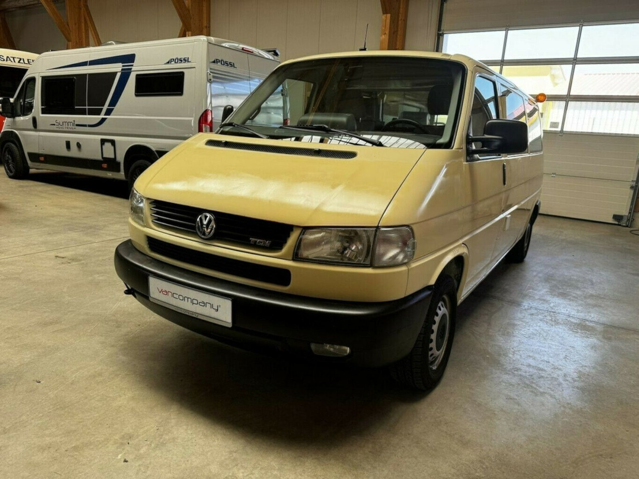 Volkswagen T4 2.5 TDI Syncro 4x4 lang 1. Hand! - Furgone chiuso: foto 3 Volkswagen T4 2.5 TDI Syncro 4x4 lang 1. Hand! - Furgone chiuso: foto 3