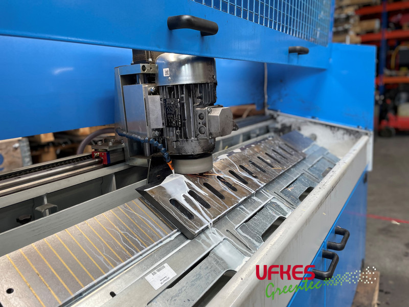 Osama 1500 Knife Grinder - Macchina forestale: foto 2 Osama 1500 Knife Grinder - Macchina forestale: foto 2