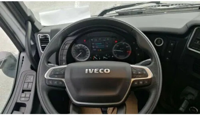 Trattore stradale Iveco S-WAY AS440S48T | Leasing: foto 9