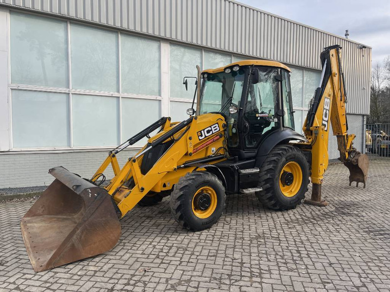 JCB 3 CX 2016 CE - Terna: foto 1 JCB 3 CX 2016 CE - Terna: foto 1