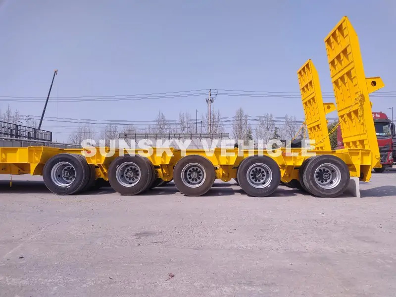 SUNSKY 100 Tons 10 Axles Lowbed trailer - Semirimorchio pianale ribassato: foto 4 SUNSKY 100 Tons 10 Axles Lowbed trailer - Semirimorchio pianale ribassato: foto 4