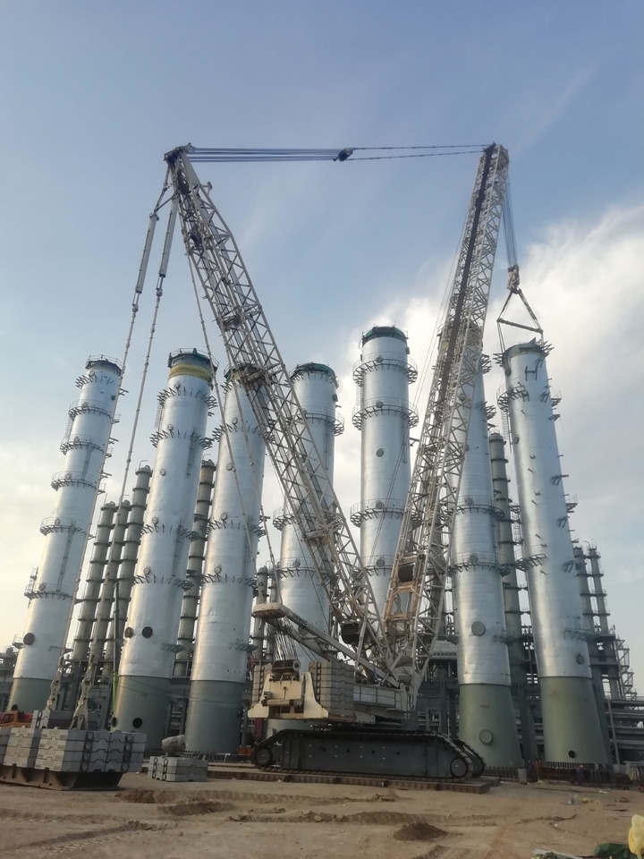 DEMAG Mobile Hydraulic Crane CC6800-1 1250 Ton Used Heavy Duty Crawler Crane For Sale - Gru cingolata: foto 4 DEMAG Mobile Hydraulic Crane CC6800-1 1250 Ton Used Heavy Duty Crawler Crane For Sale - Gru cingolata: foto 4