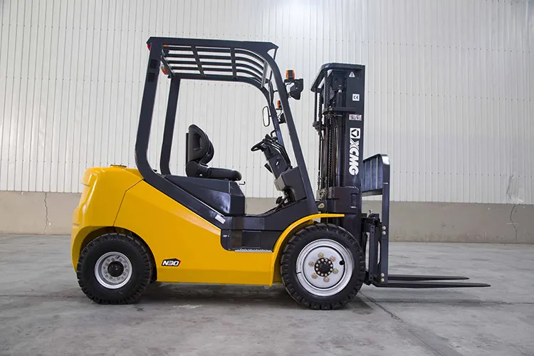 XCMG FD30T 3 ton hydraulic Fork Lift Truck Forklift With Attachments - Carrello elevatore fuoristrada: foto 4 XCMG FD30T 3 ton hydraulic Fork Lift Truck Forklift With Attachments - Carrello elevatore fuoristrada: foto 4