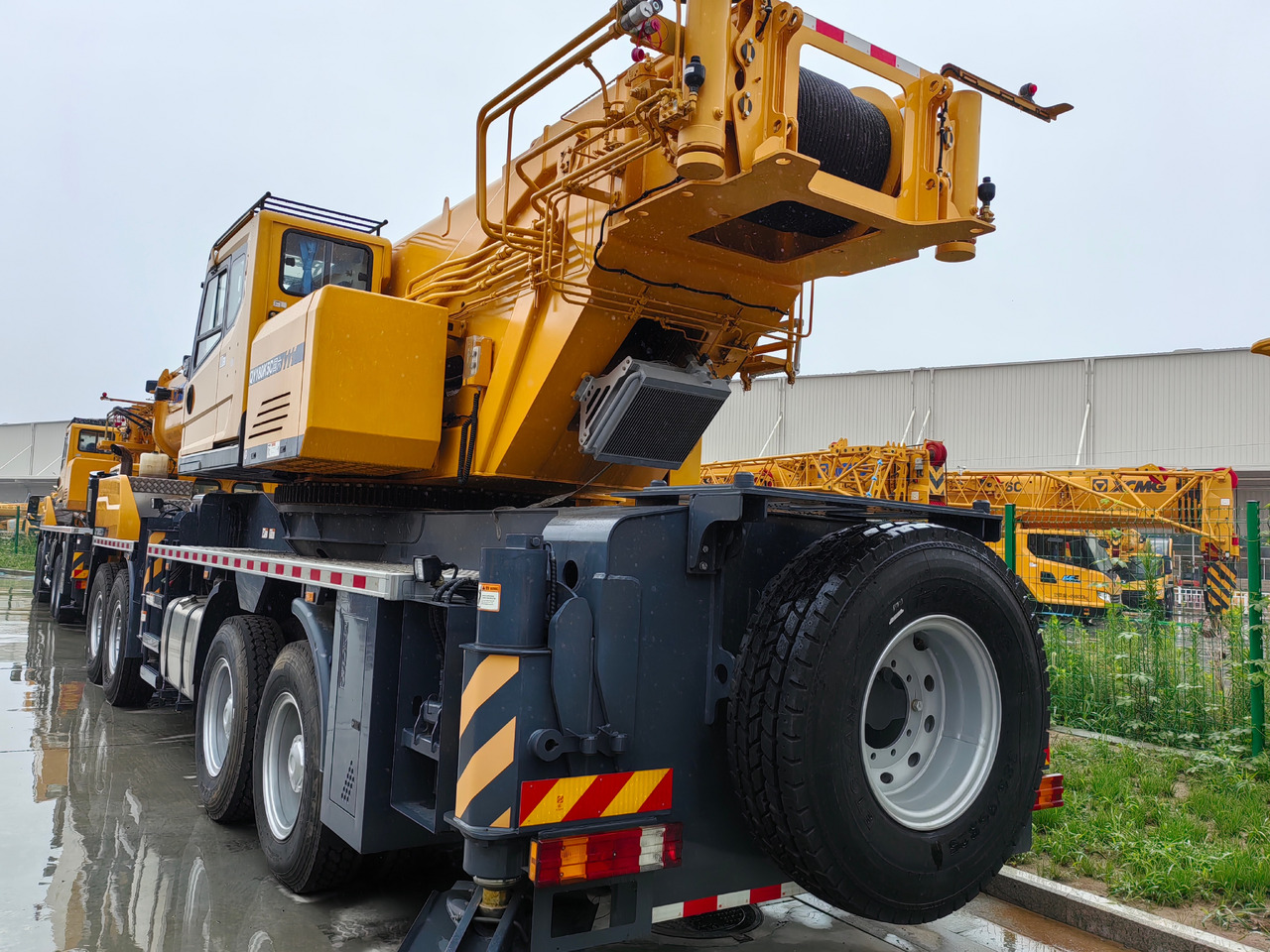XCMG Factory 180 Ton Used QY180K5C Telescopic Boom Truck Mounted Crane Price List - Autogru: foto 5 XCMG Factory 180 Ton Used QY180K5C Telescopic Boom Truck Mounted Crane Price List - Autogru: foto 5