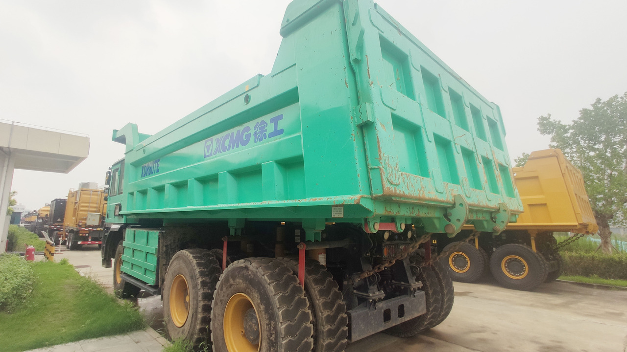 XCMG Official 2022 Year Used 72 Ton Cheap Tipper Truck XDR80TE Dumper Truck Price - Dumper: foto 3 XCMG Official 2022 Year Used 72 Ton Cheap Tipper Truck XDR80TE Dumper Truck Price - Dumper: foto 3