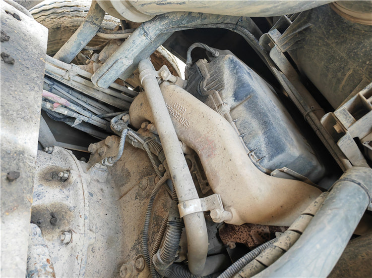 Pompa autocarrata XCMG Official Hb62K 2018 Year Used Heavy Duty 58m Concrete Pump Truck: foto 6 Pompa autocarrata XCMG Official Hb62K 2018 Year Used Heavy Duty 58m Concrete Pump Truck: foto 6