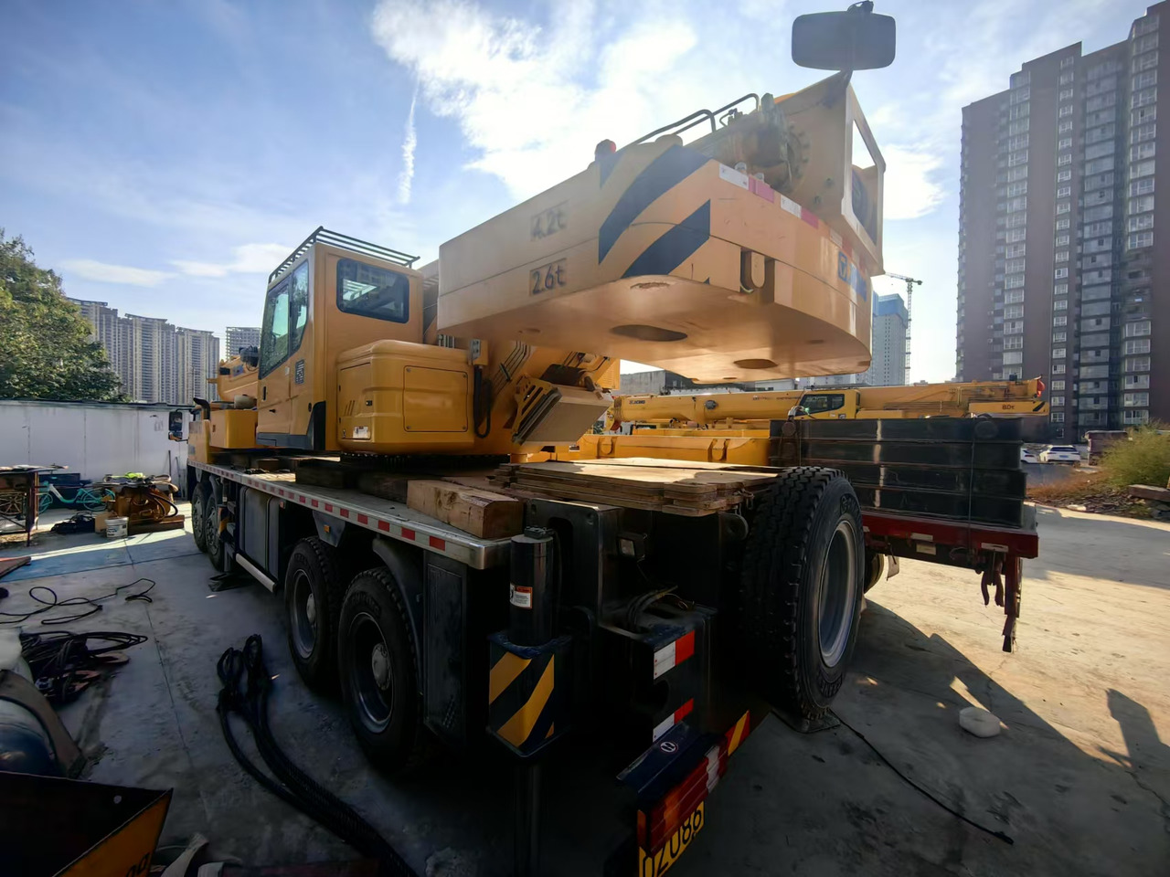 XCMG Official QY55K5C_2 Used Truck Mounted Crane 55ton Mobile Hydraulic Crane Price For Sale - Autogru: foto 3 XCMG Official QY55K5C_2 Used Truck Mounted Crane 55ton Mobile Hydraulic Crane Price For Sale - Autogru: foto 3