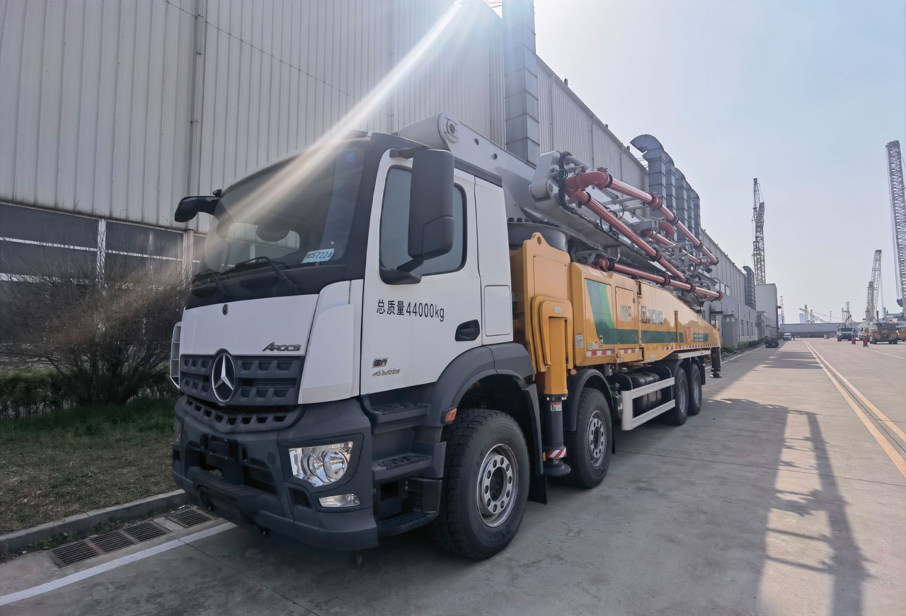 XCMG Official Schwing Concrete Pump HB62V Used Telescopic Concrete Pump Truck Price - Pompa autocarrata: foto 5 XCMG Official Schwing Concrete Pump HB62V Used Telescopic Concrete Pump Truck Price - Pompa autocarrata: foto 5