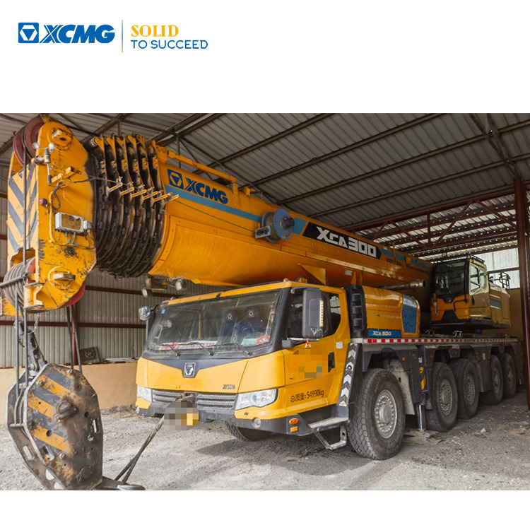 XCMG Official Second Hand 220 Ton Mobile Crane XCA220 Lifting All Terrain Crane Cheap Price - Gru multistrada: foto 1 XCMG Official Second Hand 220 Ton Mobile Crane XCA220 Lifting All Terrain Crane Cheap Price - Gru multistrada: foto 1