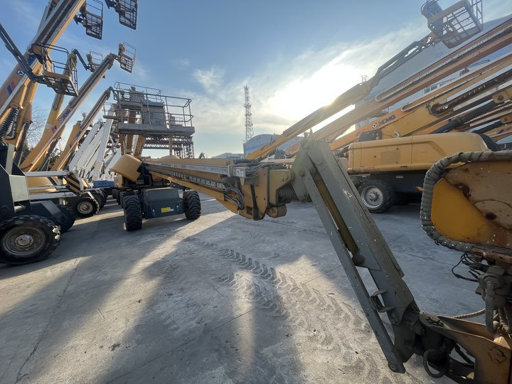 XCMG Official Second Hand Hydraulic Boom Lift GTBZ38S 38m Aerial Work Platform For Sale - Piattaforma telescopica: foto 2 XCMG Official Second Hand Hydraulic Boom Lift GTBZ38S 38m Aerial Work Platform For Sale - Piattaforma telescopica: foto 2