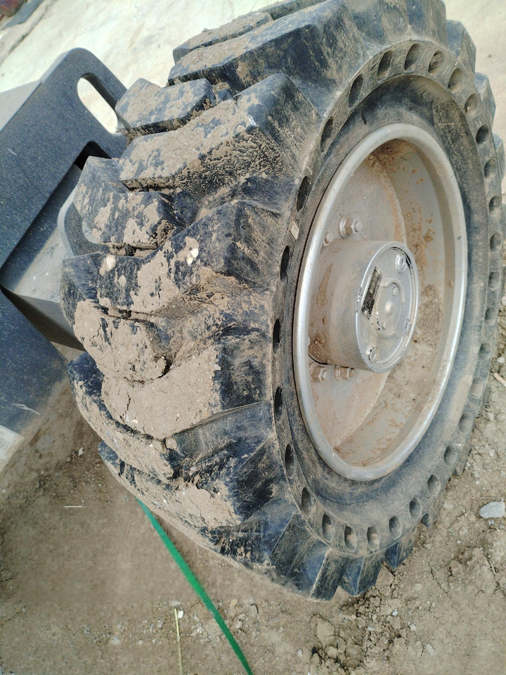 XCMG Official Used Aerial Work Platform XGA16 16m Towable Boom Lift For Sale - Piattaforma articolata: foto 5 XCMG Official Used Aerial Work Platform XGA16 16m Towable Boom Lift For Sale - Piattaforma articolata: foto 5