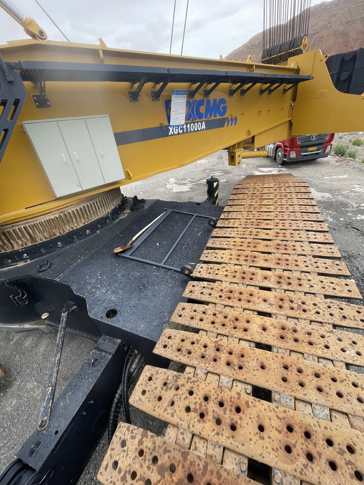 Leasing di  XCMG Official Used Telescopic Crawler Crane XGC11000A 1000 Ton Heavy Duty Lattice Boom Crawler Crane Sale XCMG Official Used Telescopic Crawler Crane XGC11000A 1000 Ton Heavy Duty Lattice Boom Crawler Crane Sale: foto 10