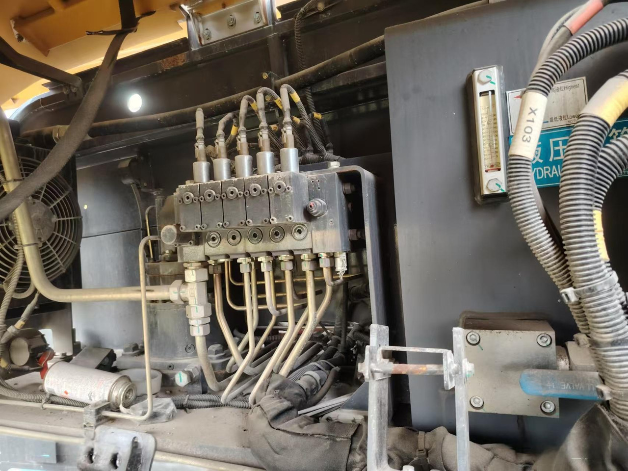 XCMG Official XGS22 Used Towable Boom Lift Telescoping Lift 22m Aerial Work Platform Price - Piattaforma telescopica: foto 4 XCMG Official XGS22 Used Towable Boom Lift Telescoping Lift 22m Aerial Work Platform Price - Piattaforma telescopica: foto 4