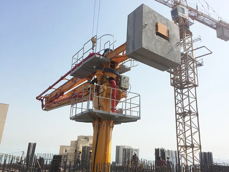 XCMG Schwing Concrete Distributor HGP32 High Efficiency 22kw 32m Hydraulic Spider Concrete Placing Boom Made in China - Pompa carrellata per calcestruzzo: foto 4 XCMG Schwing Concrete Distributor HGP32 High Efficiency 22kw 32m Hydraulic Spider Concrete Placing Boom Made in China - Pompa carrellata per calcestruzzo: foto 4