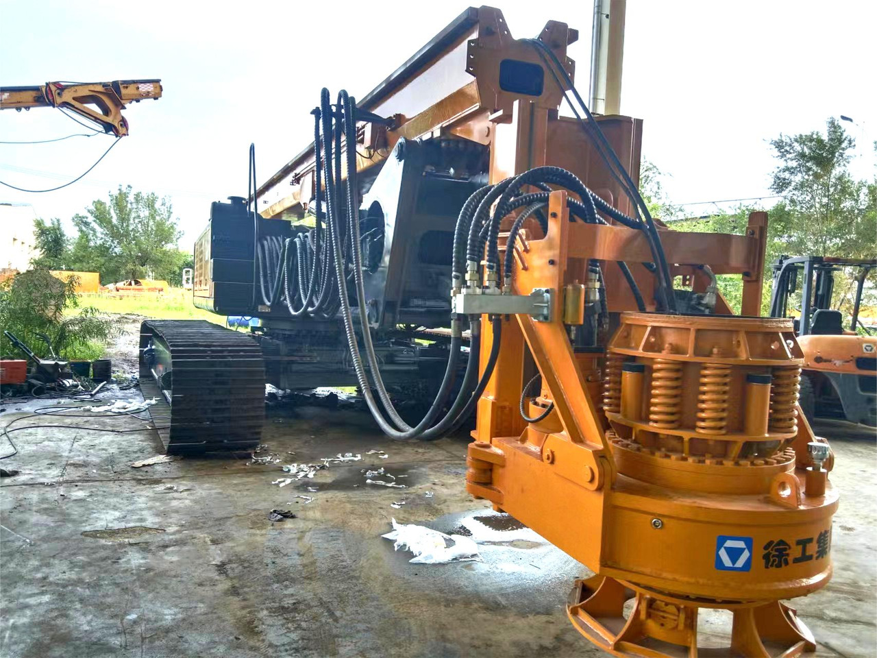XCMG XCMG Officail XR220D used hydraulic rotary drilling rig for sale - Perforatrice: foto 2 XCMG XCMG Officail XR220D used hydraulic rotary drilling rig for sale - Perforatrice: foto 2