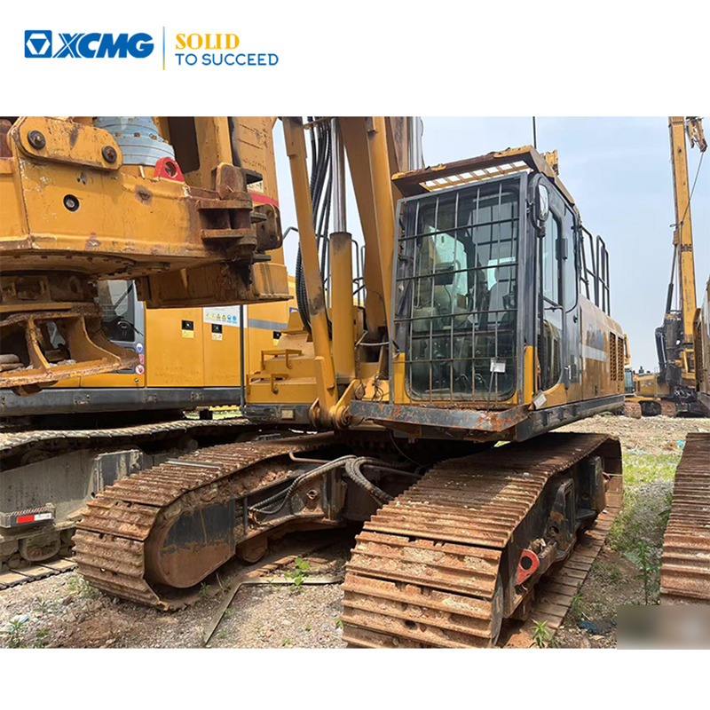 XCMG XR220D mobile crawler rotary drilling rig 25m - Perforatrice: foto 1 XCMG XR220D mobile crawler rotary drilling rig 25m - Perforatrice: foto 1