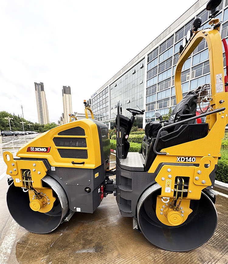 XCMG official XD140 4 ton mini light road roller price - Mini rullo: foto 4 XCMG official XD140 4 ton mini light road roller price - Mini rullo: foto 4