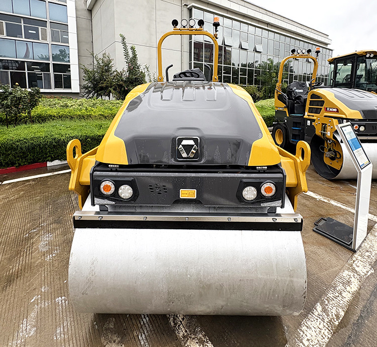 XCMG official XD140 4 ton mini light road roller price - Mini rullo: foto 2 XCMG official XD140 4 ton mini light road roller price - Mini rullo: foto 2