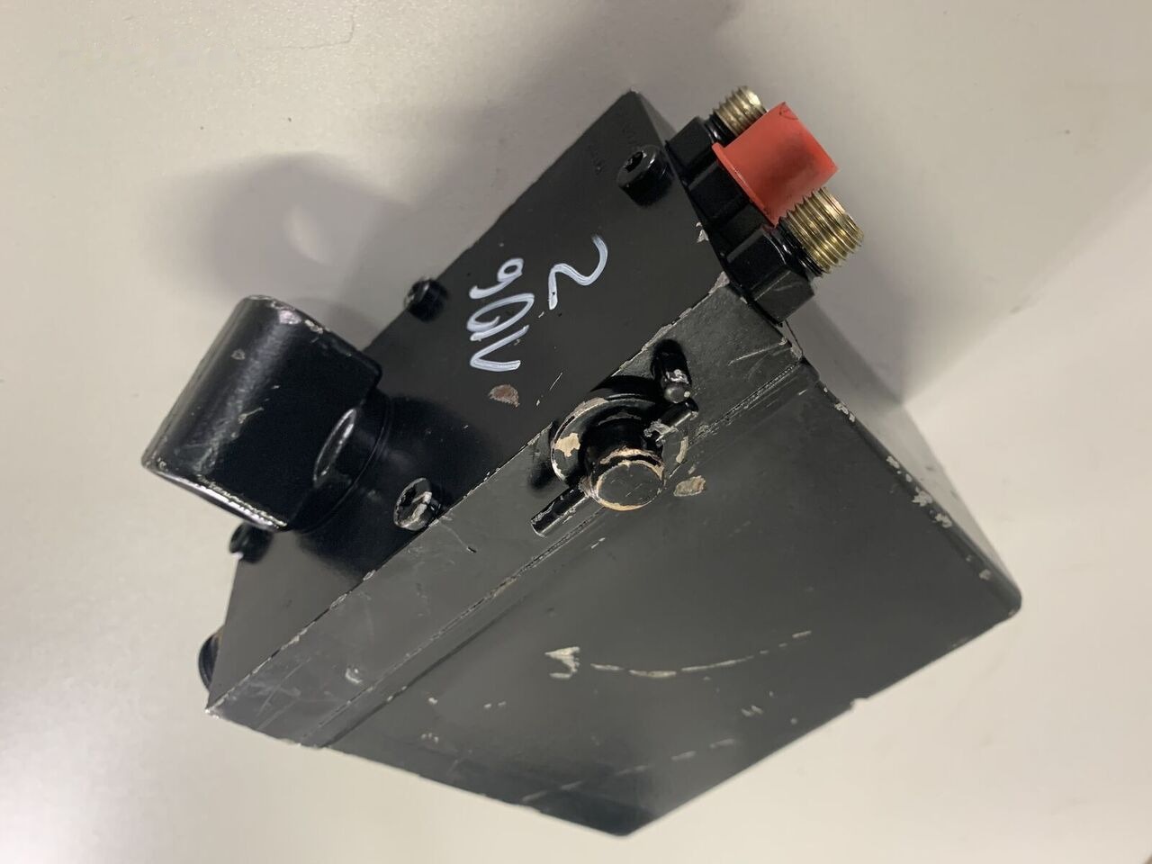 DAF XF 106 1914281 DAF 106 XF - Cabina e interni per Camion: foto 1 DAF XF 106 1914281 DAF 106 XF - Cabina e interni per Camion: foto 1