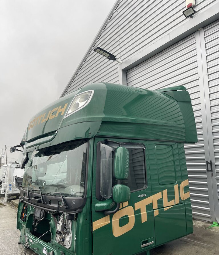 DAF XF 106 SUPER SPACE CAB - Cabina per Camion: foto 4 DAF XF 106 SUPER SPACE CAB - Cabina per Camion: foto 4