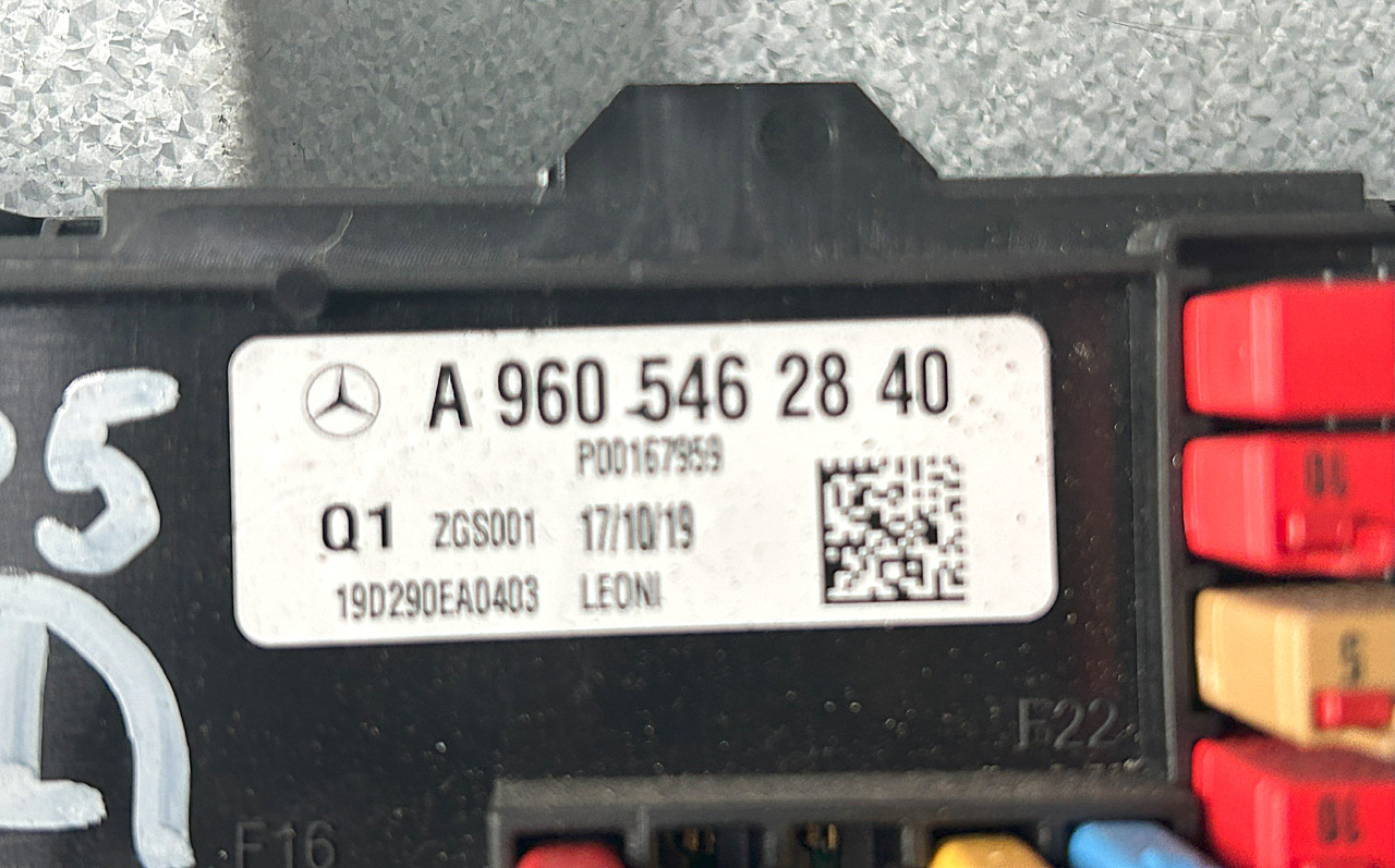 MERCEDES ACTROS MP5 SAM - Fusibile: foto 2 MERCEDES ACTROS MP5 SAM - Fusibile: foto 2