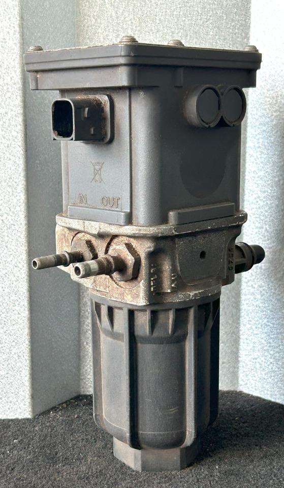 MERCEDES-BENZ AROCS MP4 ADBLUE PUMP - Impianto di scarico per Camion: foto 3 MERCEDES-BENZ AROCS MP4 ADBLUE PUMP - Impianto di scarico per Camion: foto 3