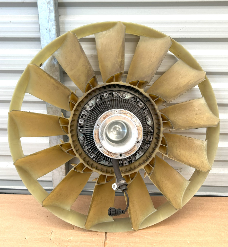 MERCEDES-BENZ VISCOT CLUTCH + FAN ACTROS MP4 - Ventilatore per Camion: foto 3 MERCEDES-BENZ VISCOT CLUTCH + FAN ACTROS MP4 - Ventilatore per Camion: foto 3