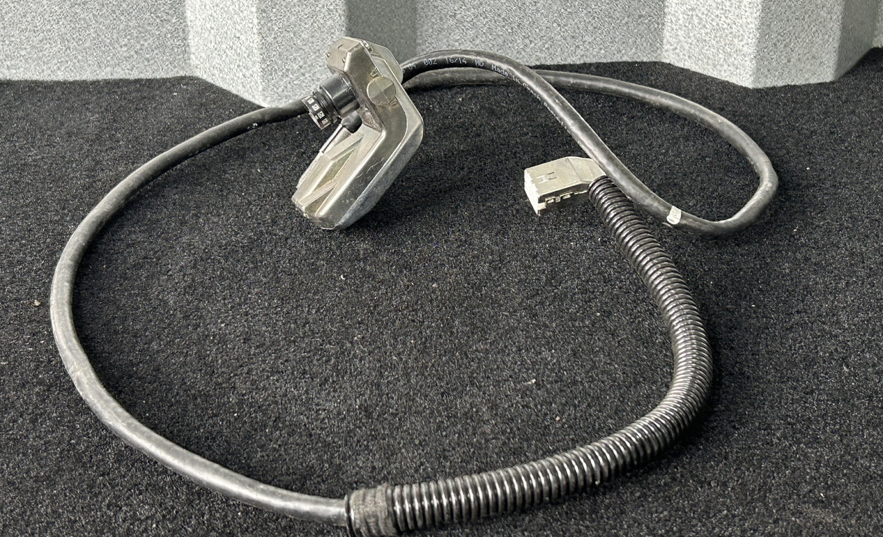 MERCEDES CAMERA RADAR LANE ASSISTANT + CABLE ACTROS MP4 A00282206797 - Sensor: foto 4 MERCEDES CAMERA RADAR LANE ASSISTANT + CABLE ACTROS MP4 A00282206797 - Sensor: foto 4