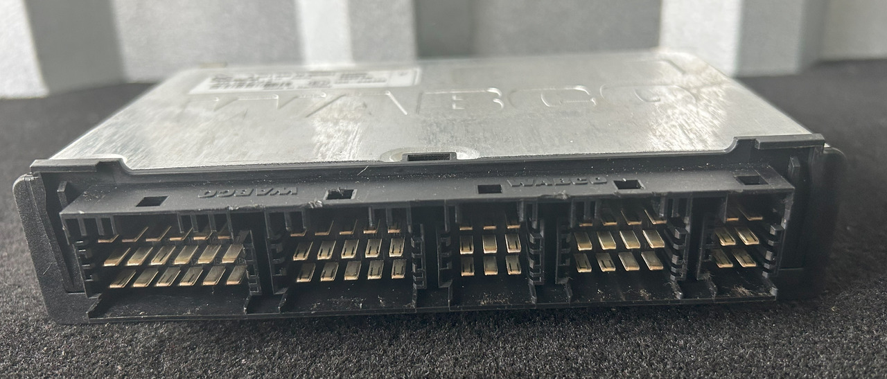 MERCEDES EBS CONTROLLER AROCS MP4 - ECU: foto 2 MERCEDES EBS CONTROLLER AROCS MP4 - ECU: foto 2