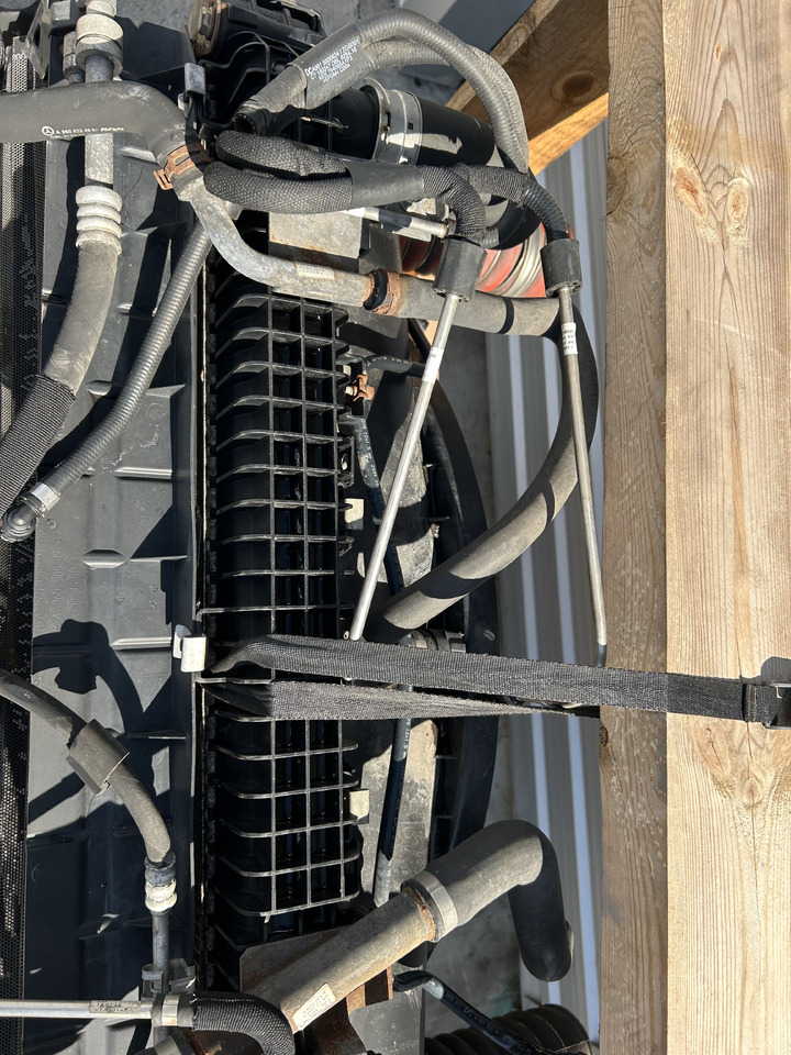 Mercedes ACTROS MP4 COOLERS SET - Frigorifero: foto 5 Mercedes ACTROS MP4 COOLERS SET - Frigorifero: foto 5