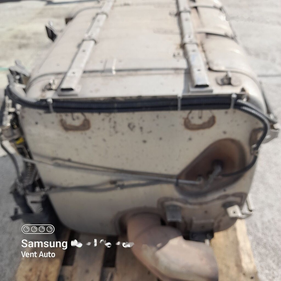 Mercedes-Benz ACTROS MP4 A0084902212 Mercedes-Benz A0084902212 - Convertitore catalitico per Camion: foto 3 Mercedes-Benz ACTROS MP4 A0084902212 Mercedes-Benz A0084902212 - Convertitore catalitico per Camion: foto 3