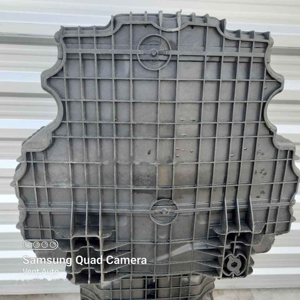 Mercedes-Benz ACTROS MP4 A4700103413 - Basamento per Camion: foto 2 Mercedes-Benz ACTROS MP4 A4700103413 - Basamento per Camion: foto 2