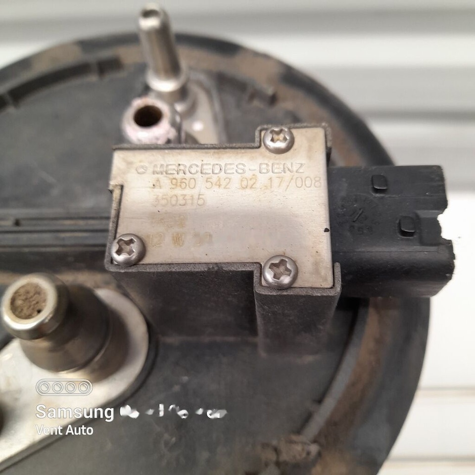 Mercedes-Benz ACTROS MP4 A9605420217 Mercedes-Benz A9605420217 - Sensor per Camion: foto 2 Mercedes-Benz ACTROS MP4 A9605420217 Mercedes-Benz A9605420217 - Sensor per Camion: foto 2