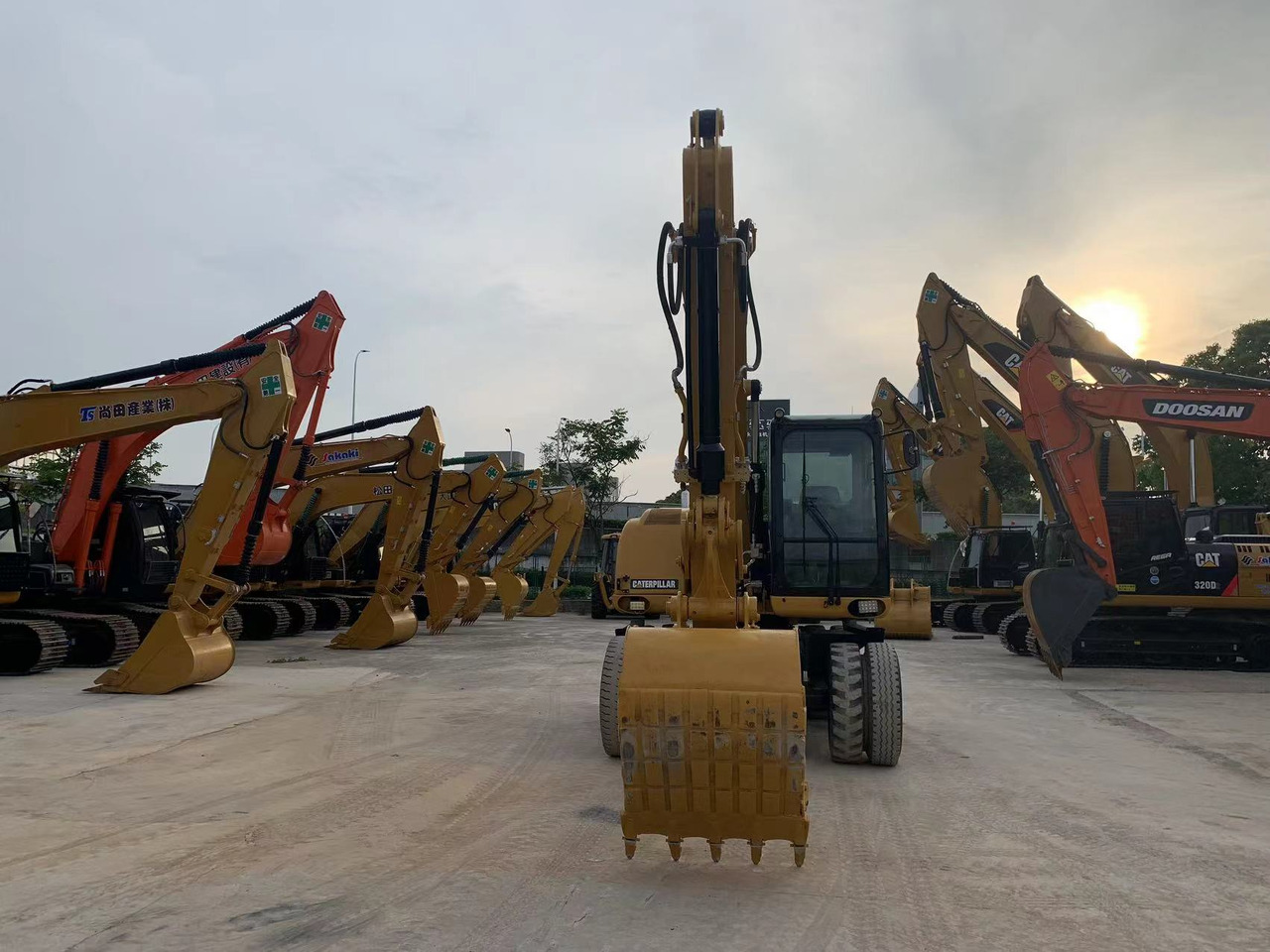 Caterpillar M315D Wheel Excavator Moving by Tires - Escavatore gommato: foto 5 Caterpillar M315D Wheel Excavator Moving by Tires - Escavatore gommato: foto 5