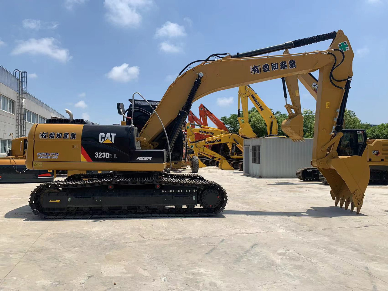 Caterpillar Tracked Excavator CAT 323D, 323D2 for Bolivia - Escavatore cingolato: foto 1 Caterpillar Tracked Excavator CAT 323D, 323D2 for Bolivia - Escavatore cingolato: foto 1