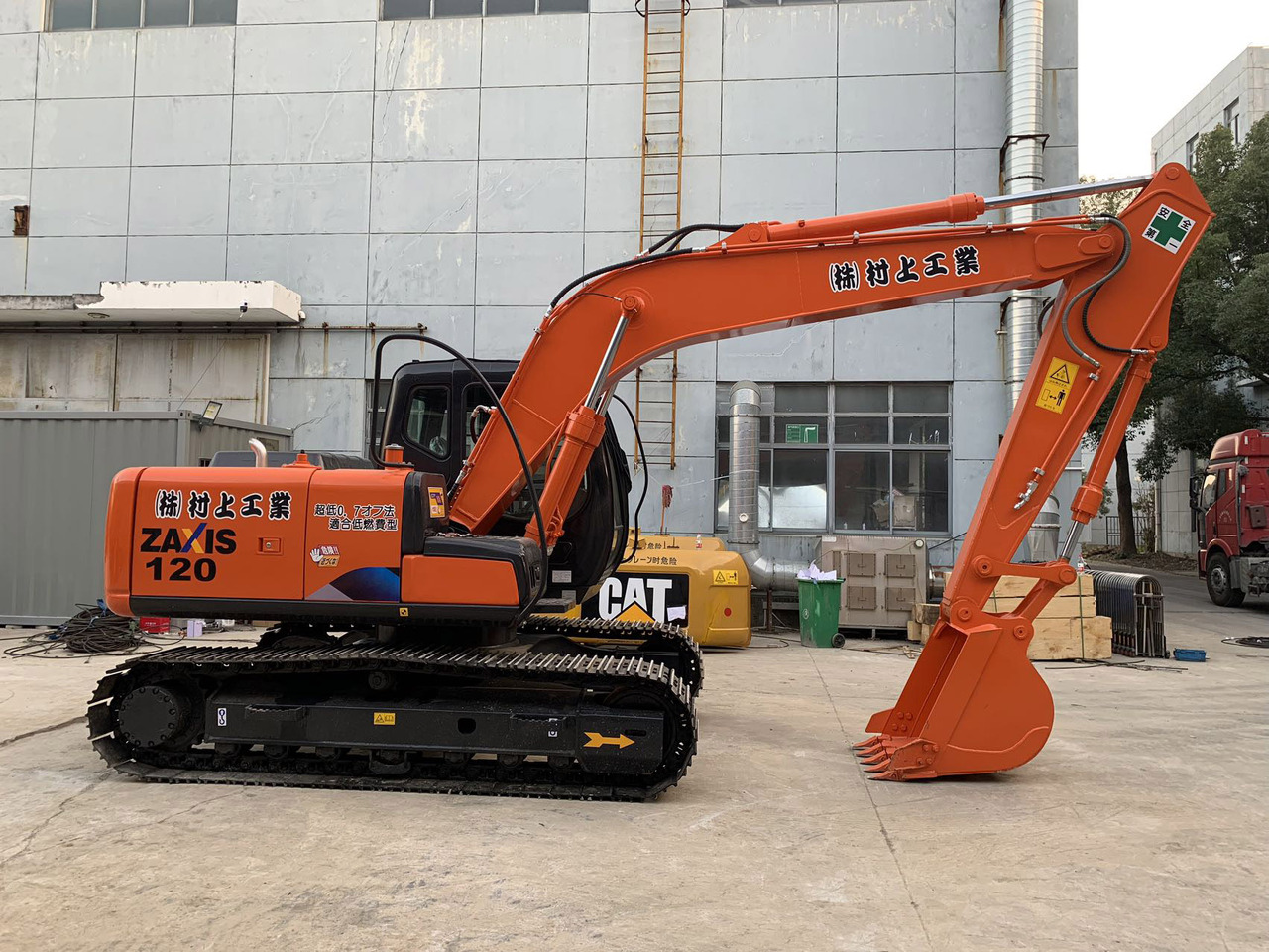 Hitachi ZX120 ZX70 ZX200 Good Price Secondhand Excavator - Escavatore cingolato: foto 1 Hitachi ZX120 ZX70 ZX200 Good Price Secondhand Excavator - Escavatore cingolato: foto 1