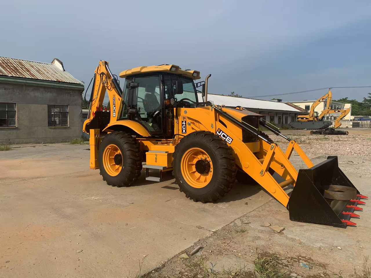 JCB 4x4 Backhoe Loader 4CX, 3CX Brand New Condition - Terna: foto 5 JCB 4x4 Backhoe Loader 4CX, 3CX Brand New Condition - Terna: foto 5