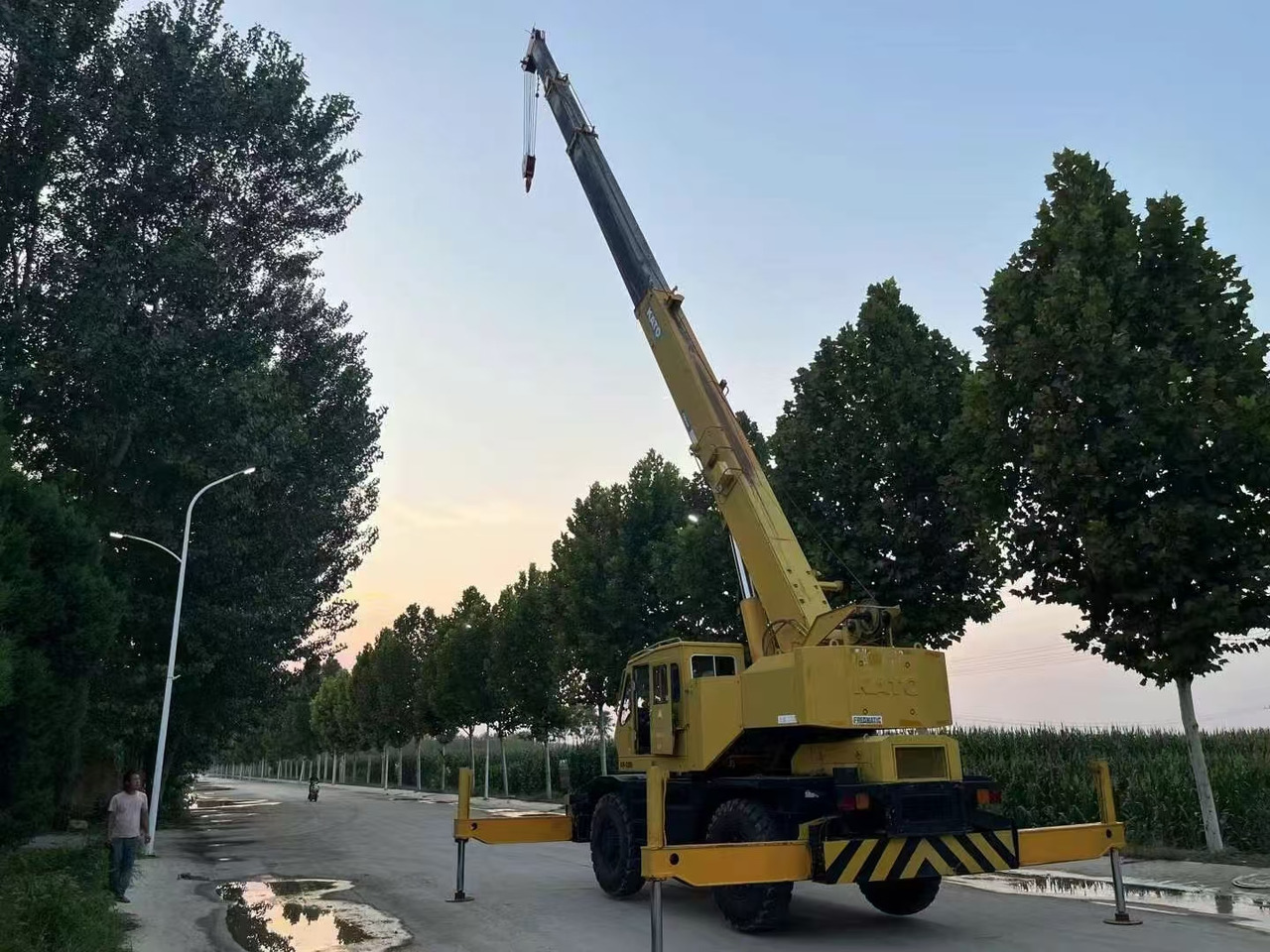 KATO KR250 Good Price 25 ton Rough Terrain Crane - Autogru: foto 3 KATO KR250 Good Price 25 ton Rough Terrain Crane - Autogru: foto 3