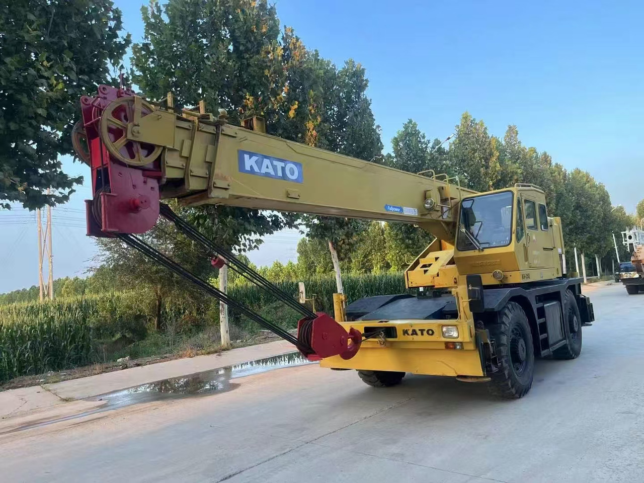 KATO KR250 Good Price 25 ton Rough Terrain Crane - Autogru: foto 2 KATO KR250 Good Price 25 ton Rough Terrain Crane - Autogru: foto 2