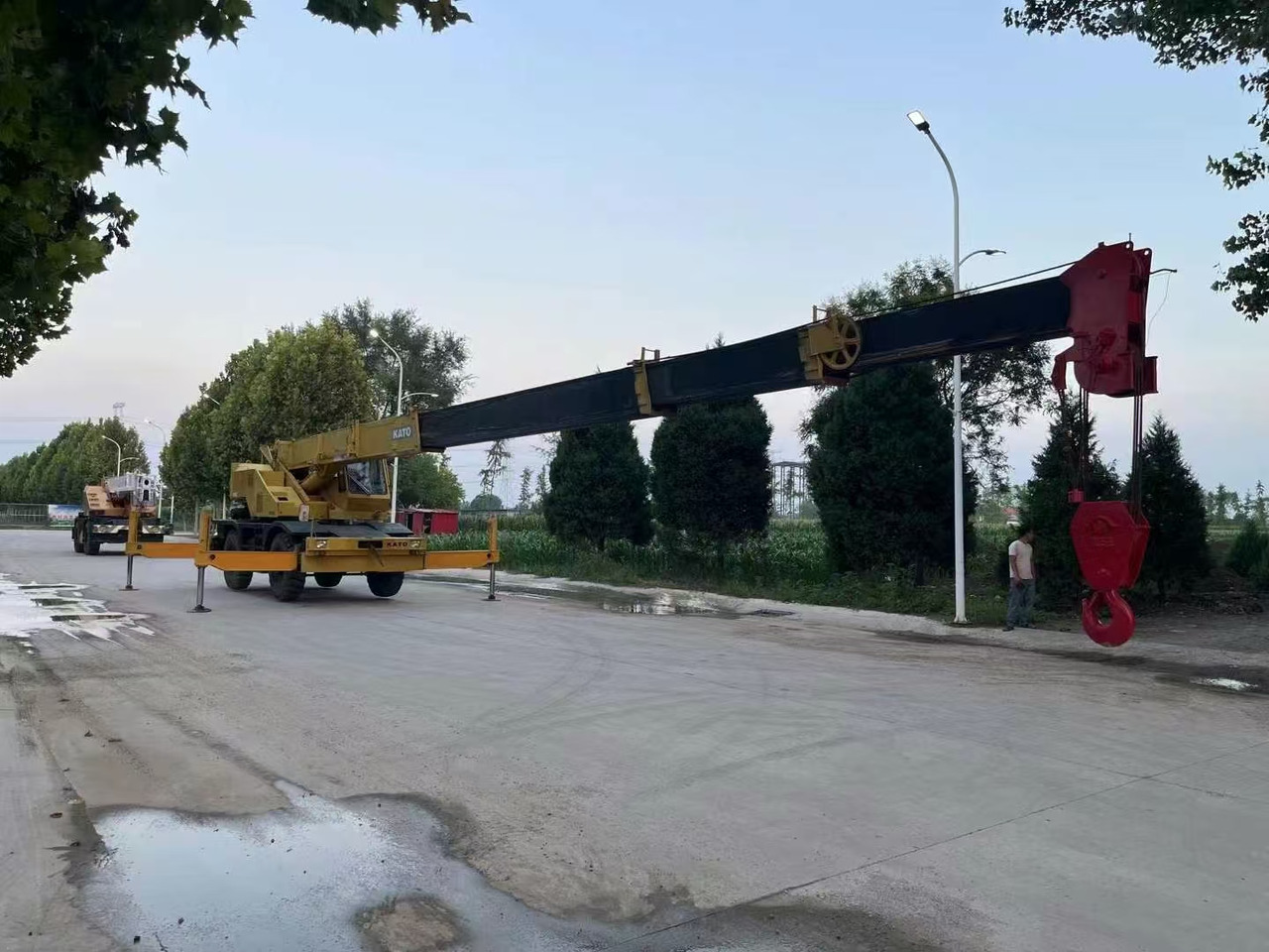 KATO KR250 Good Price 25 ton Rough Terrain Crane - Autogru: foto 5 KATO KR250 Good Price 25 ton Rough Terrain Crane - Autogru: foto 5