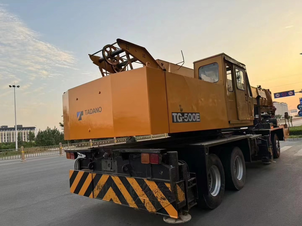 TADANO TG500E Good Condition 50 ton Truck Crane - Autogru: foto 4 TADANO TG500E Good Condition 50 ton Truck Crane - Autogru: foto 4