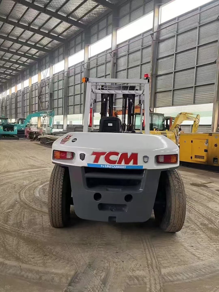 TCM 10 ton Diesel Forklift FD100 with Fork Positioner - Carrello elevatore diesel: foto 4 TCM 10 ton Diesel Forklift FD100 with Fork Positioner - Carrello elevatore diesel: foto 4