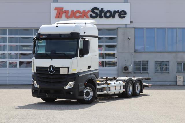Mercedes-Benz Actros 2545 LL - Autocarro portacontainer/ Caisse interchangeable: foto 1 Mercedes-Benz Actros 2545 LL - Autocarro portacontainer/ Caisse interchangeable: foto 1