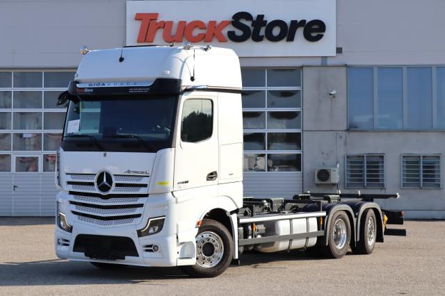 Mercedes-Benz Actros 2563LL LENKACHSE - Autocarro portacontainer/ Caisse interchangeable: foto 1 Mercedes-Benz Actros 2563LL LENKACHSE - Autocarro portacontainer/ Caisse interchangeable: foto 1