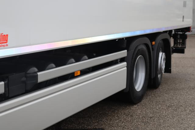 Mercedes-Benz eActros 300 L - Autocarro frigorifero: foto 3 Mercedes-Benz eActros 300 L - Autocarro frigorifero: foto 3