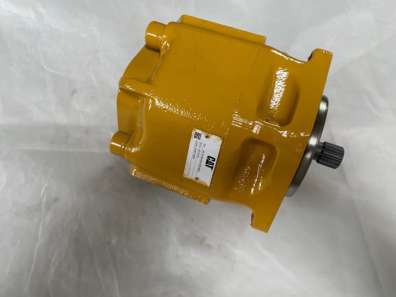 O&K Terex Caterpillar Geared pump 2403122 1459388 471-5775 - Sistema di raffreddamento per Camion: foto 2 O&K Terex Caterpillar Geared pump 2403122 1459388 471-5775 - Sistema di raffreddamento per Camion: foto 2