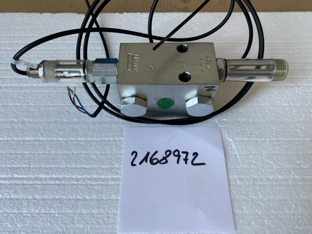 O&K Terex RH120 6030 Distributor 2168972 1466647 534-8601 6003698 4077744 483-2162 6003707 4042723 535-4452 6003699 1457645 533-8229 - Ricambi: foto 2 O&K Terex RH120 6030 Distributor 2168972 1466647 534-8601 6003698 4077744 483-2162 6003707 4042723 535-4452 6003699 1457645 533-8229 - Ricambi: foto 2