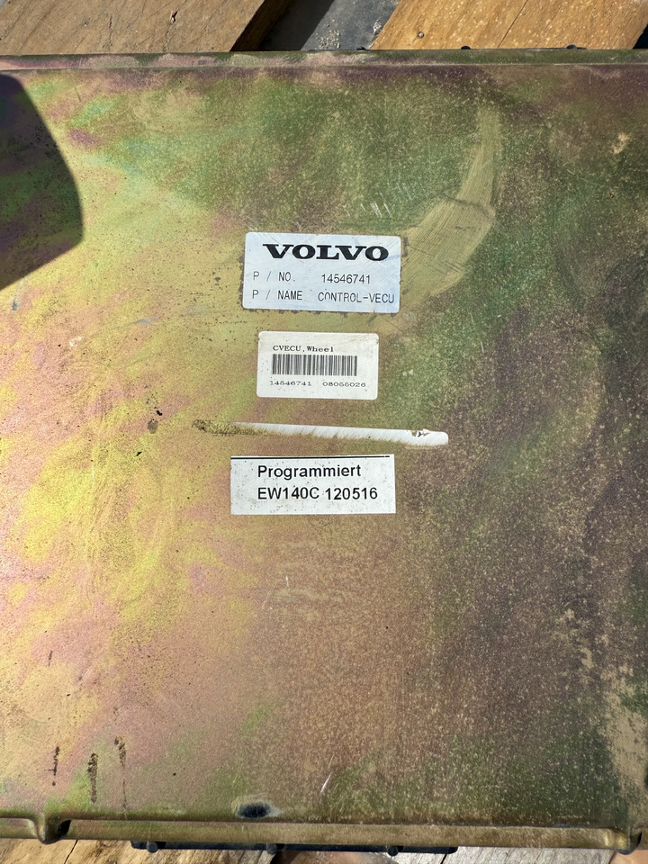 Volvo Monitor, wyświetlacz - ECU per Escavatore: foto 3 Volvo Monitor, wyświetlacz - ECU per Escavatore: foto 3